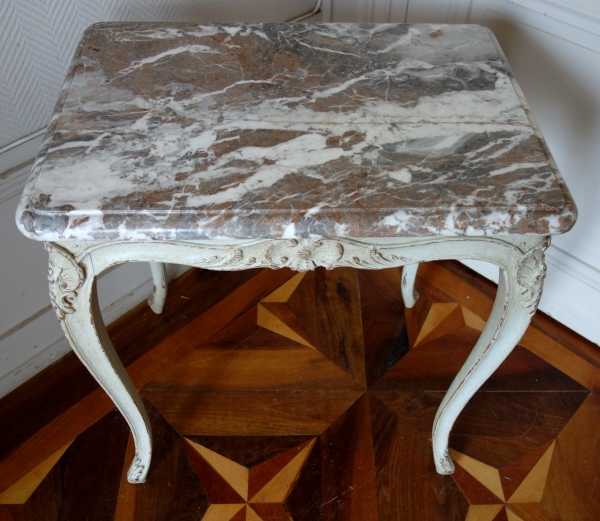 Louis XV sculpted lacquered wood coffee table, marble on top, 18th century
