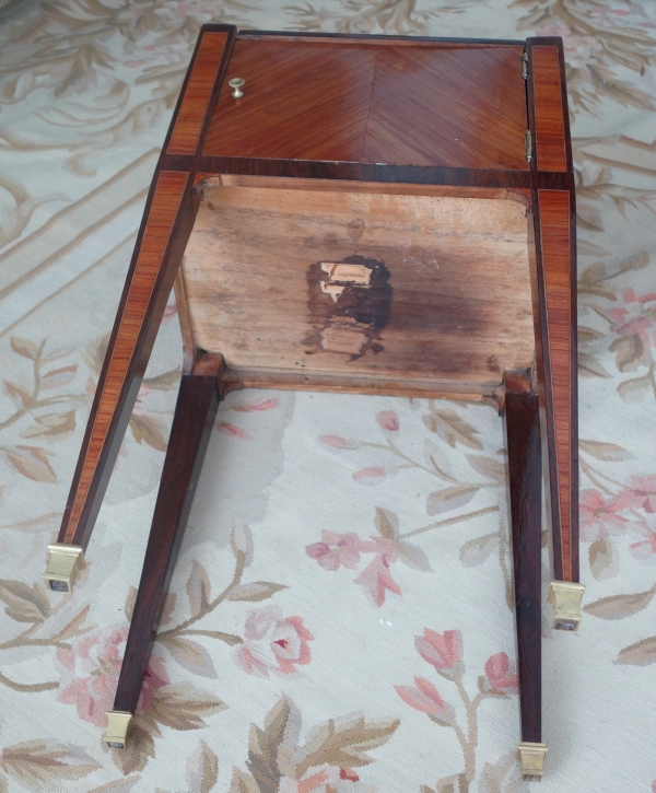 Louis XVI rosewood marquetry bedside table or living room center table - 18th century