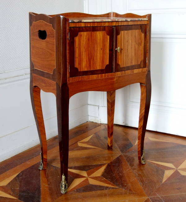 Table de salon en bois de rose et acajou - époque Louis XV - estampille et JME