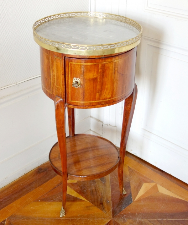 Louis XV rosewood marquetry bedside table or living room center table - 18th century