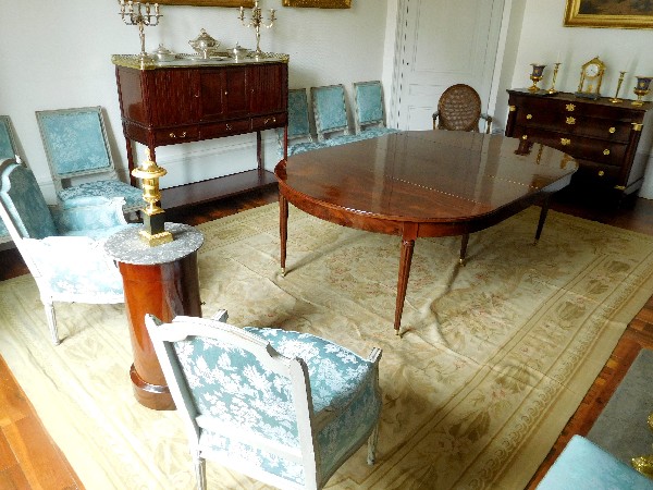 Très grande table de salle à manger de style Louis XVI en acajou massif, époque XIXe