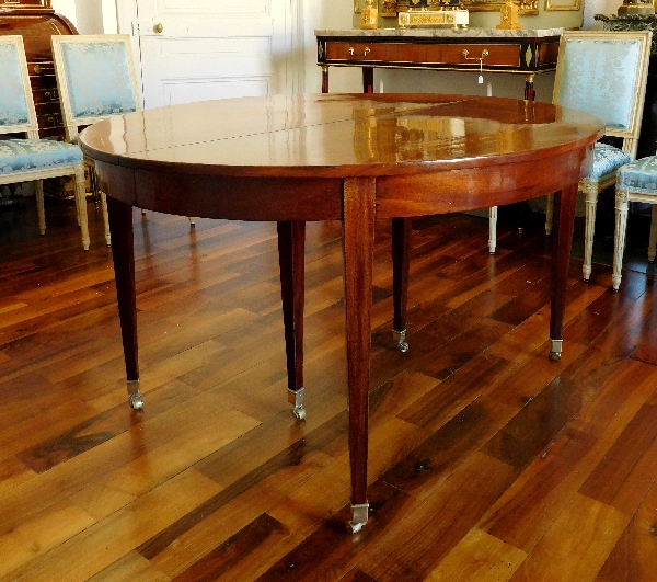 Louis XVI style mahogany dining table, 19th century - up to 14 Guests - 350cm