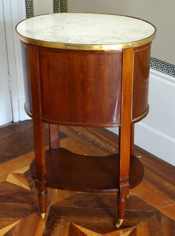 Louis XVI mahogany bedside table / coffee table, late 18th century