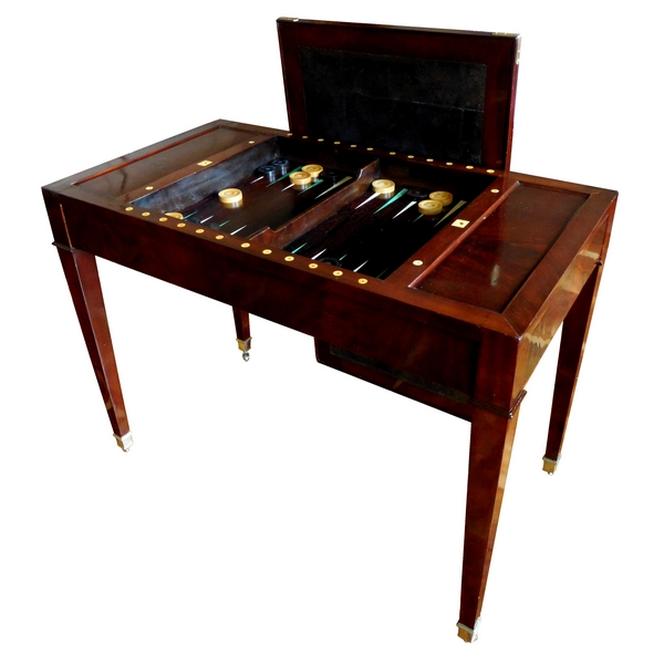 Mahogany backgammon / card table / writing table, late 18th century