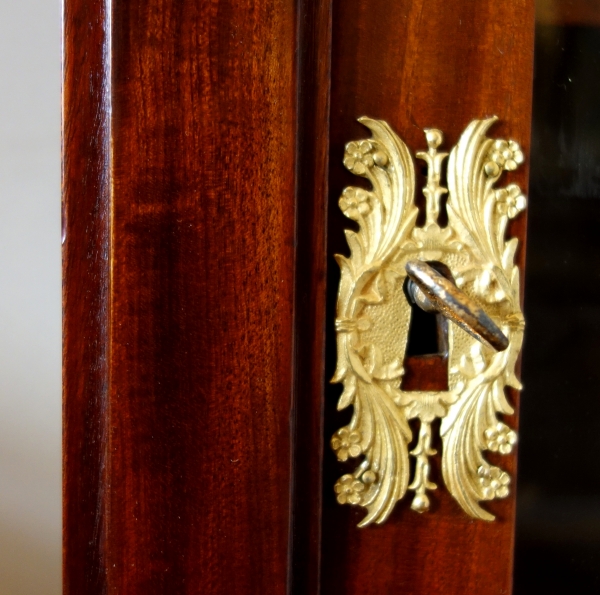 Vitrine bibliothèque en acajou d'époque Consulat Empire - 76,5cm x 35cm x 146cm