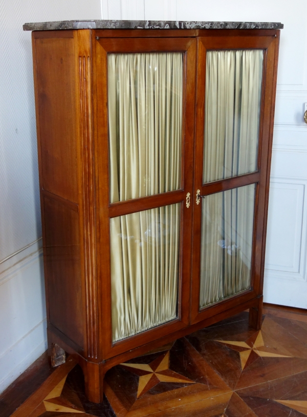 Bibliothèque, vitrine en acajou d'époque Louis XVI - 132cm x 95cm