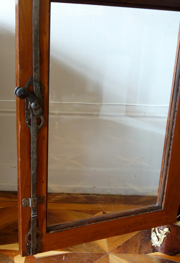 Regency / Louis XV marquetry display case / bookcase stamped Francois Garnier