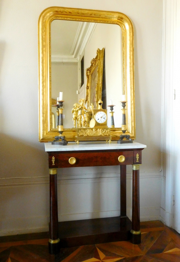 Miroir de cheminée - glace à suspendre en bois doré à la feuille d'or, époque Napoléon III - 114cm x 84cm