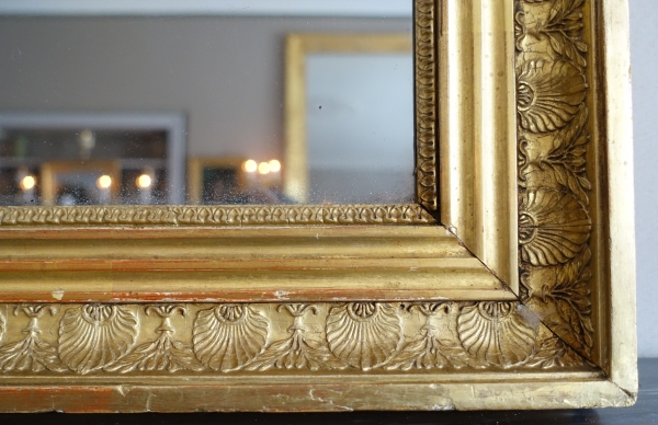 Grand miroir de cheminée, cadre en bois doré, glace au mercure, époque Empire - 157cm x 90cm