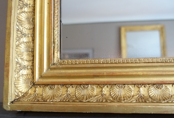 Grand miroir de cheminée, cadre en bois doré, glace au mercure, époque Empire - 157cm x 90cm