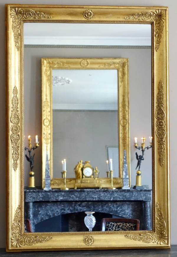 Large Empire mirror, gold leaf gilt wood frame, early 19th century circa 1830 - 96cm x 142.5cm