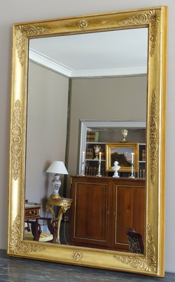 Large Empire mirror, gold leaf gilt wood frame, early 19th century circa 1830 - 96cm x 142.5cm
