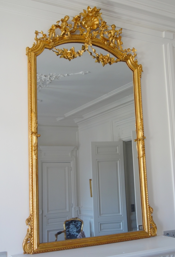 Grand miroir de cheminée en bois doré d'époque Napoléon III, glace au mercure - 205cm x 128cm