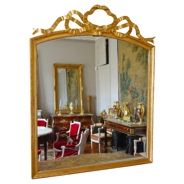 Grand miroir provençal Louis XVI en bois doré et glace au mercure - 143cm x 114,5cm