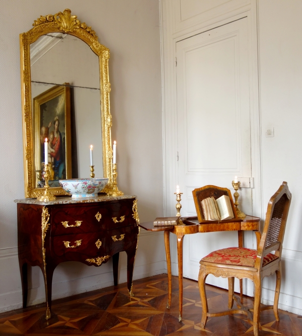 Louis XIV sculpted gilt wood mirror, mercury glass, early 18th century - 79.5cm x 159cm