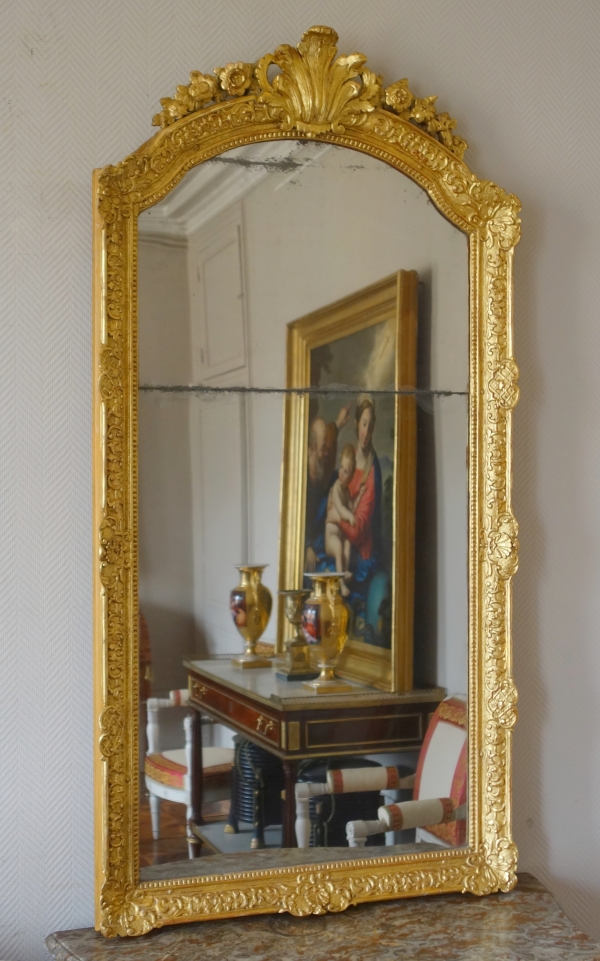 Louis XIV sculpted gilt wood mirror, mercury glass, early 18th century - 79.5cm x 159cm