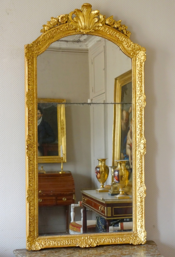 Louis XIV sculpted gilt wood mirror, mercury glass, early 18th century - 79.5cm x 159cm