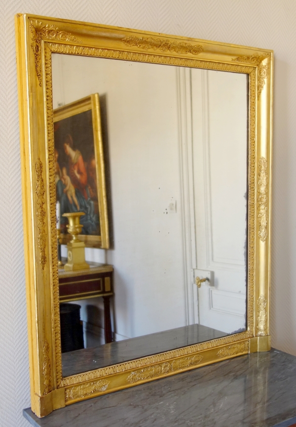 Miroir de cheminée d'époque Empire Restauration, bois doré glace au mercure - 85,5cm x 102cm