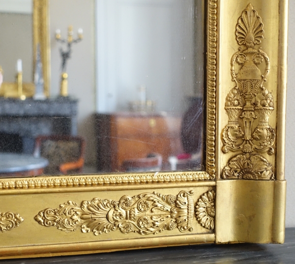 Miroir de cheminée d'époque Empire Restauration, bois doré glace au mercure - 91,5cm x 123cm