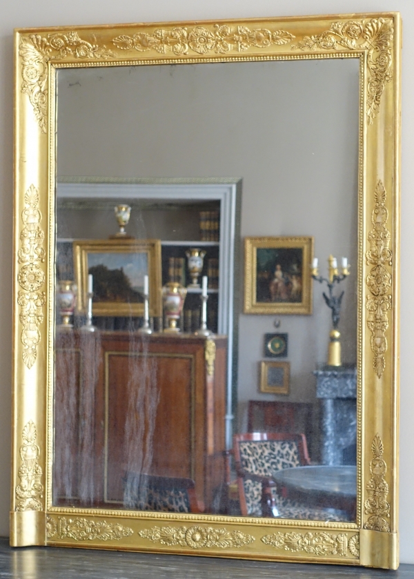 Miroir de cheminée d'époque Empire Restauration, bois doré glace au mercure - 91,5cm x 123cm
