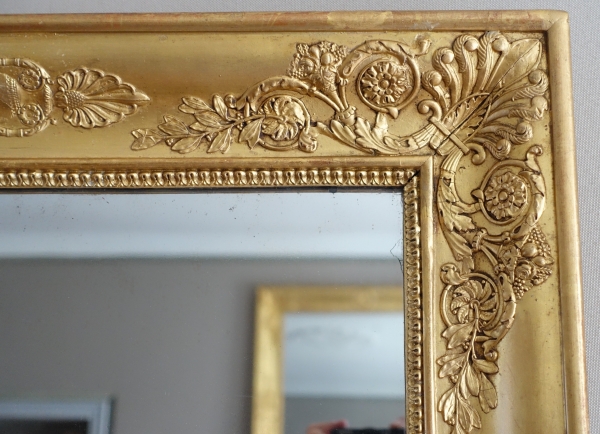 Miroir de cheminée d'époque Empire Restauration, bois doré glace au mercure - 91,5cm x 123cm