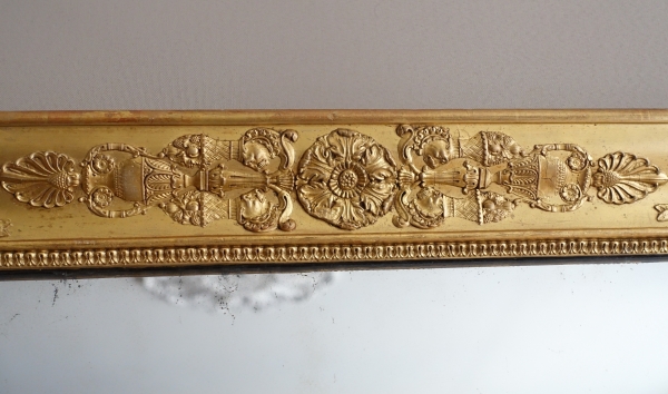 Miroir de cheminée d'époque Empire Restauration, bois doré glace au mercure - 91,5cm x 123cm