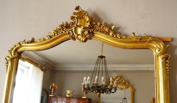 Miroir de cheminée Louis XV en bois doré - fin XIXe siècle - 158cm x 130cm