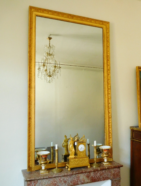 Grand miroir de cheminée, cadre en bois doré, glace au mercure, époque Empire - 197cm