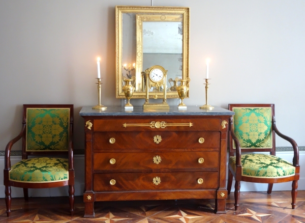 Miroir en bois doré feuille d'or et glace au mercure, époque Empire - 88cm x 72cm