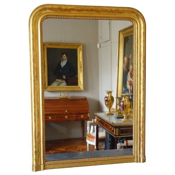 Miroir en bois doré à la feuille d'or, glace au mercure, époque Louis Philippe Napoléon III