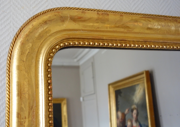 Miroir en bois doré à la feuille d'or, glace au mercure, époque Louis Philippe Napoléon III