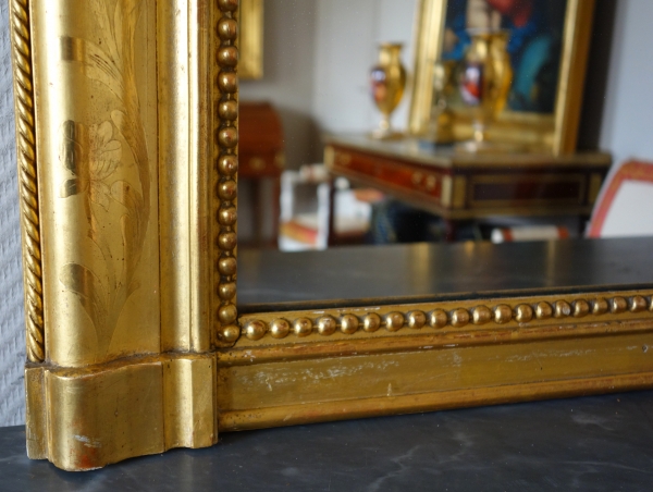 Miroir en bois doré à la feuille d'or, glace au mercure, époque Louis Philippe Napoléon III