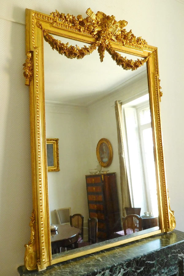 Très grand miroir en bois doré de style Louis XVI vers 1880 - 186cm x 140cm