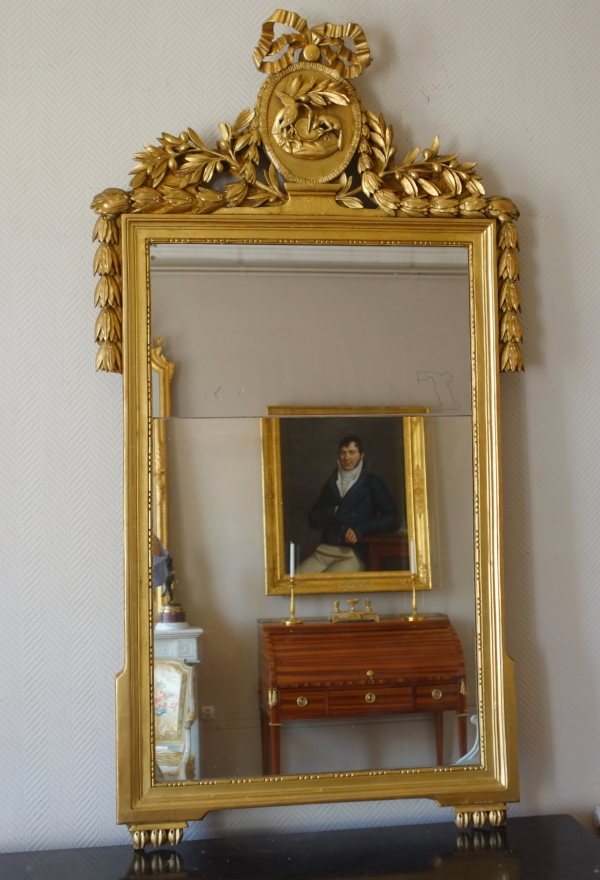 Large Louis XVI gold leaf gilt wood mirror picturing La Fontaine fable - 18th century