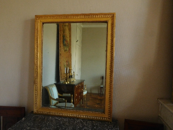 French Louis XVI mercury mirror, gilt wood frame, late 18th century - 82cm x 104cm