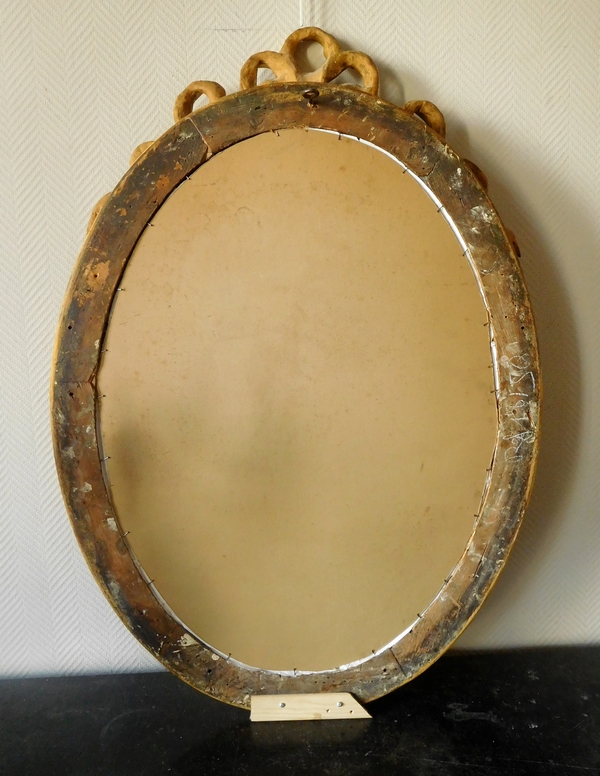 Louis XVI style gilt wood oval mirror, Napoleon III period - 19th century - 69,5cm x 103cm