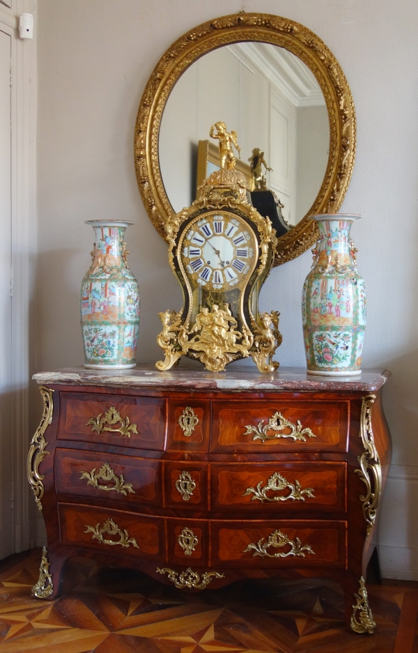 Grand miroir d'époque Louis XIII en bois sculpté et doré, glace au mercure - 109cm x 97cm