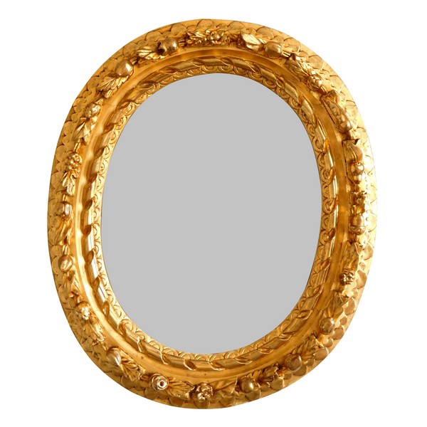 17th century ovale mirror, sculpted and gilt wood frame, Louis XIII period