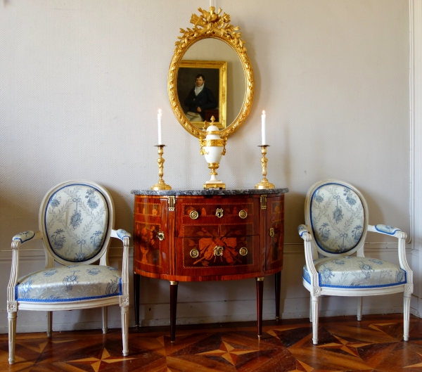 Napoleon III oval gold leaf gilt wood mirror, 19th century - 81cm x 55cm