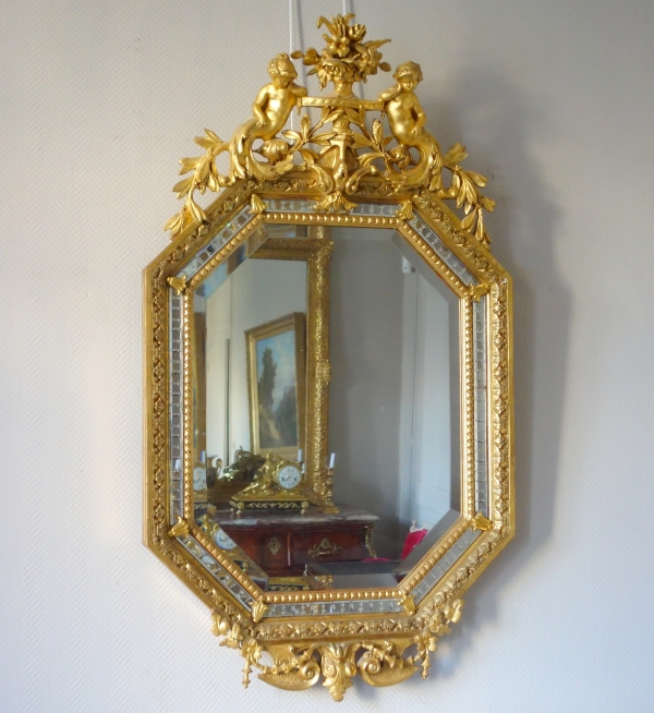 Miroir à parecloses d'époque Napoléon III en bois doré - 145cm x 85cm