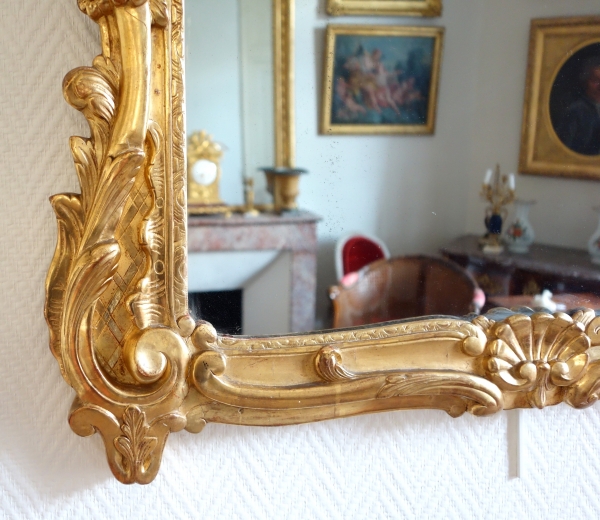 Louis XV gilt wood mirror, South of France, 18th century circa 1760 - 103cm x 73cm