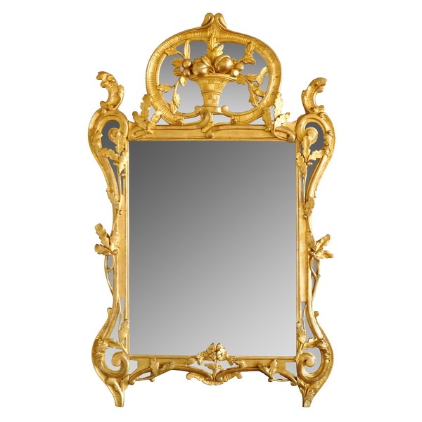 Grand miroir en bois doré, glace au mercure, travail provençal d'époque Louis XV - 138cm