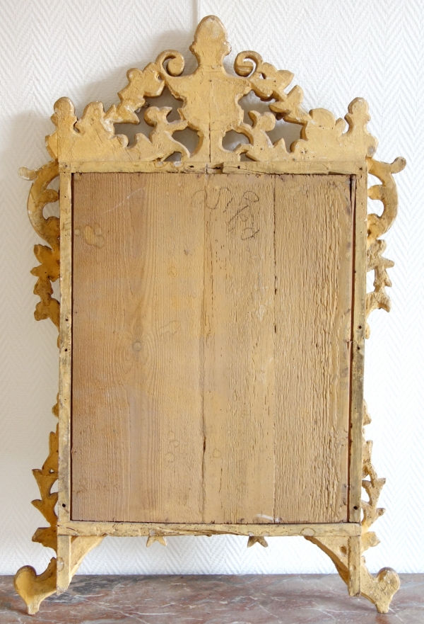 Miroir en bois doré, travail provencal d'époque Louis XV - Transition - 96cm x 60cm