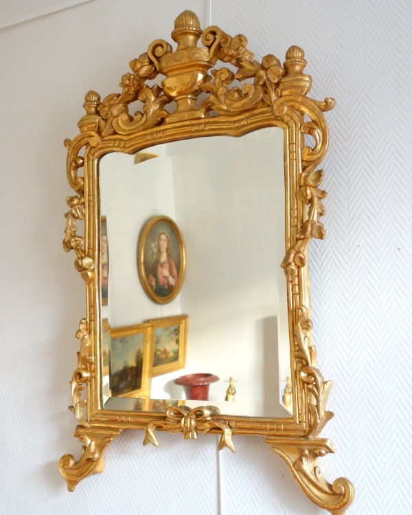 Miroir en bois doré, travail provencal d'époque Louis XV - Transition - 96cm x 60cm