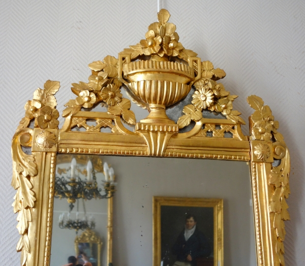 Grand miroir en bois doré & glace au mercure, travail Provençal d'époque Louis XVI