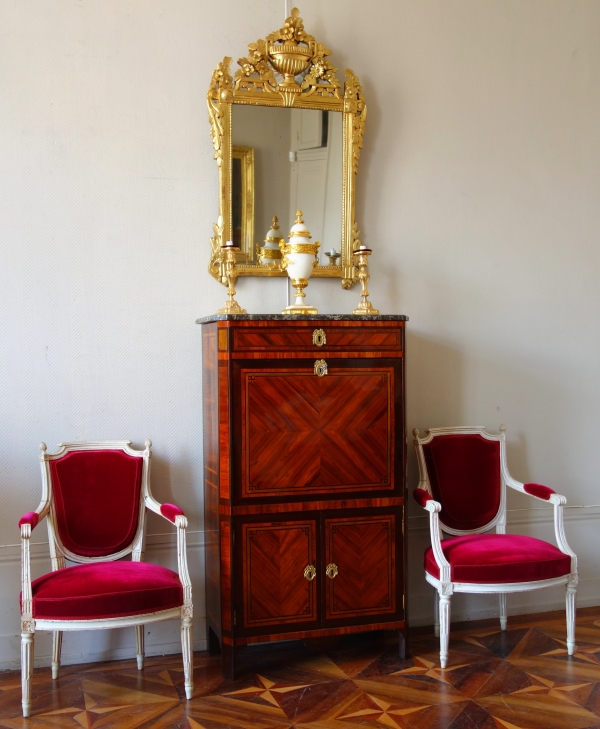 Grand miroir en bois doré & glace au mercure, travail Provençal d'époque Louis XVI