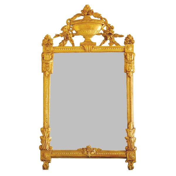 Grand miroir en bois doré, glace au mercure, travail provençal d'époque Louis XVI