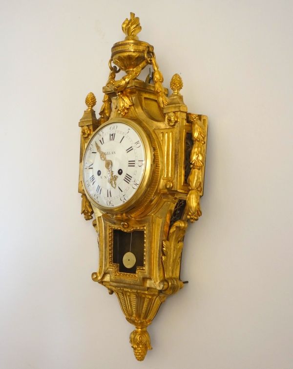 Osmond : cartel en bronze ciselé et doré d'époque Louis XVI - signé
