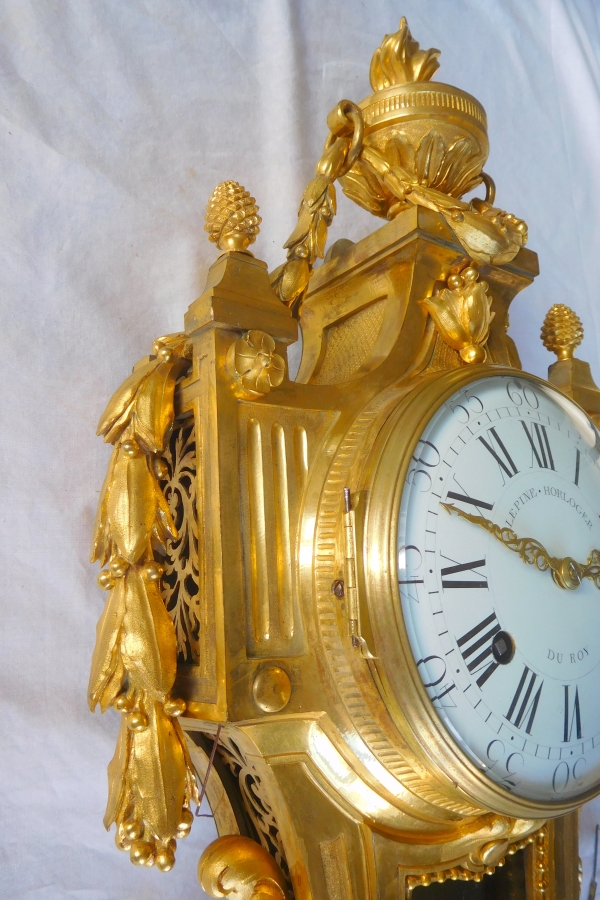 18th century ormolu decorative clock signed Lepine & Osmond - Louis XVI production