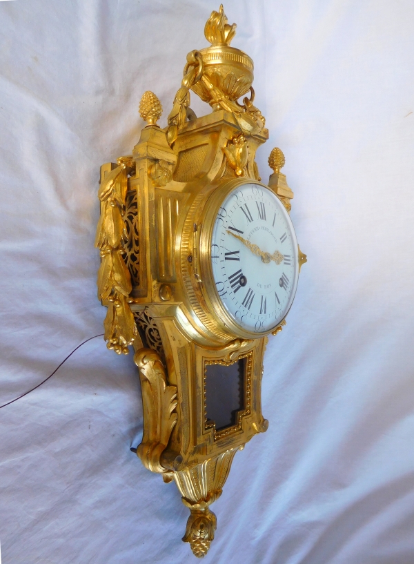 18th century ormolu decorative clock signed Lepine & Osmond - Louis XVI production